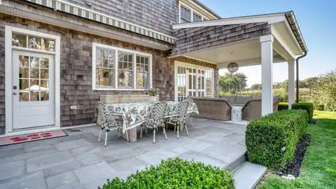 8 Cozzens Lane, Amagansett, NY 11930 — photo 7