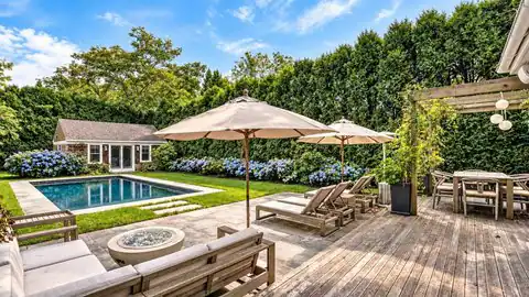 84 OSBORNE LA, East Hampton, NY 11937 — photo 2