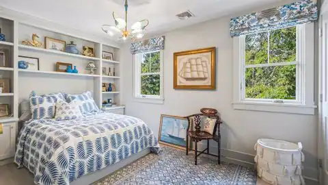 84 OSBORNE LA, East Hampton, NY 11937 — photo 26
