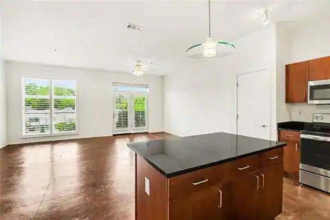 560 Dutch Valley Road NE #2305, Atlanta, GA 30324 — photo 11