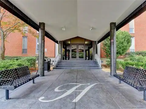 3060 Pharr Court North NW #302, Atlanta, GA 30305 — photo 30