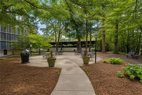 3060 Pharr Court North NW #302, Atlanta, GA 30305 — photo 32