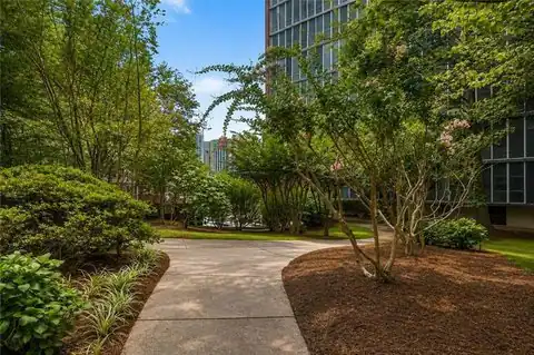 3060 Pharr Court North NW #302, Atlanta, GA 30305 — photo 34