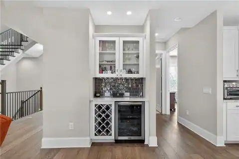 8255 Main Street #2, Woodstock, GA 30188 — photo 6