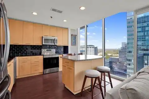 3324 Peachtree Road NE #1307, Atlanta, GA 30326 — photo 3