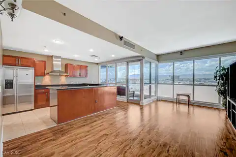 4575 Dean Martin Drive #806, Las Vegas, NV 89103 — photo 2