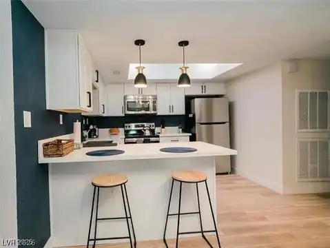 3789 Heritage Avenue, Las Vegas, NV 89121 — photo 6