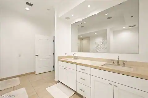 2700 Las Vegas Boulevard #4203, Las Vegas, NV 89109 — photo 37