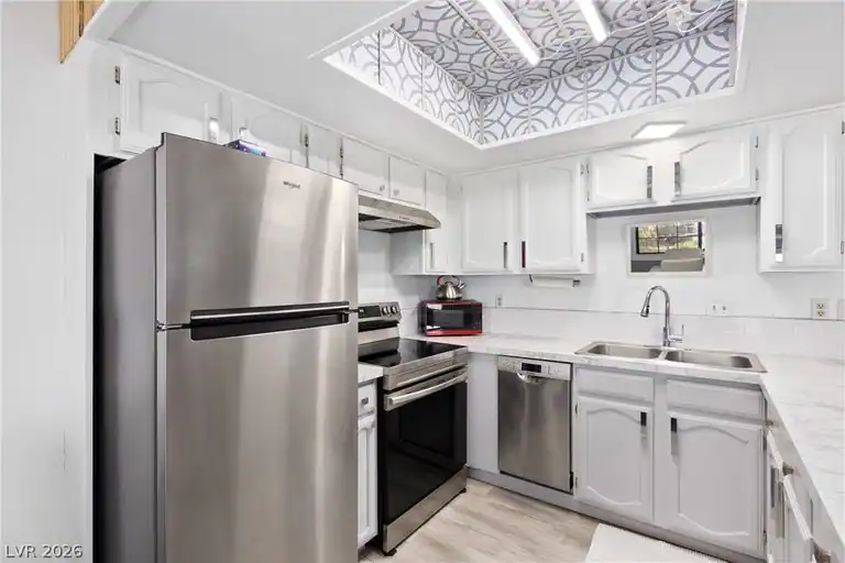 4291 Sanderling Circle #124, Las Vegas, NV 89103