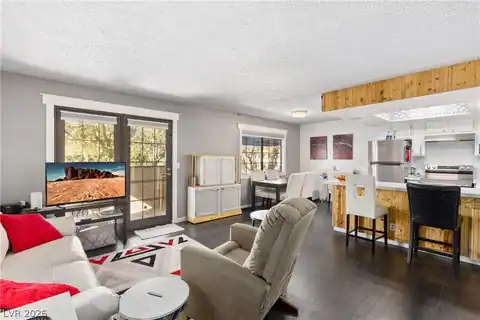 4291 Sanderling Circle #124, Las Vegas, NV 89103 — photo 5