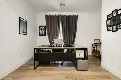 10135 Carmine Clay Drive, Las Vegas, NV 89143 — photo 12