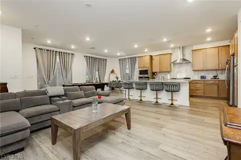10135 Carmine Clay Drive, Las Vegas, NV 89143 — photo 2