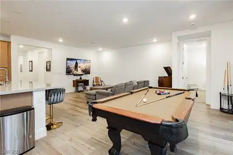 10135 Carmine Clay Drive, Las Vegas, NV 89143 — photo 4