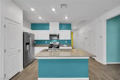 368 Canary Song Drive, Henderson, NV 89011 — photo 7