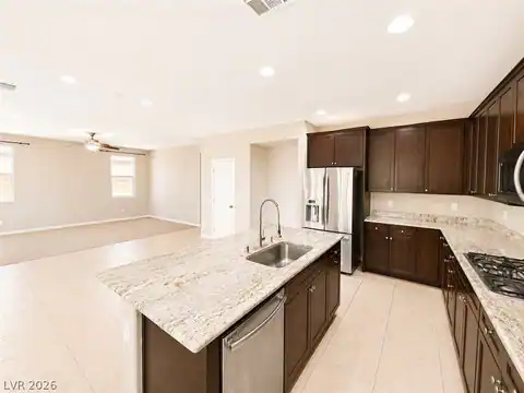 2716 Graceful Grove Avenue, North Las Vegas, NV 89032 — photo 7