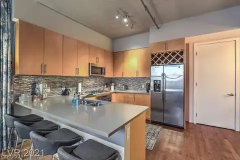 353 E Bonneville Avenue #1002, Las Vegas, NV 89101 — photo 4