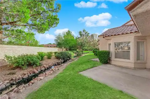 6940 Emerald Springs Lane, Las Vegas, NV 89113 — photo 37