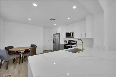 6940 Emerald Springs Lane, Las Vegas, NV 89113 — photo 9