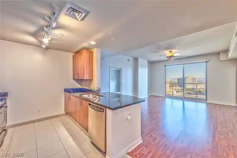 200 Sahara Avenue #2507, Las Vegas, NV 89102 — photo 3