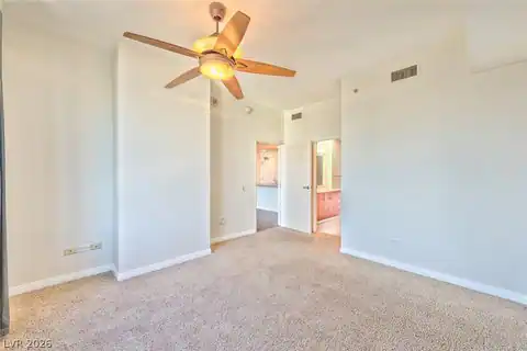 200 Sahara Avenue #2507, Las Vegas, NV 89102 — photo 8