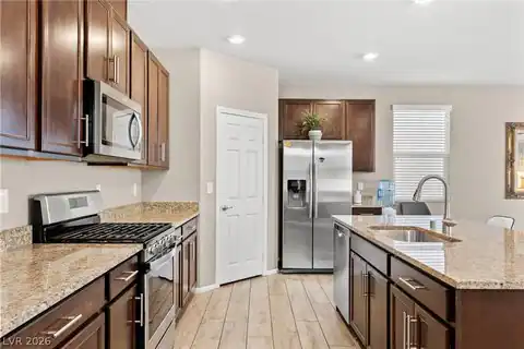 5347 Boschetto Street, Las Vegas, NV 89113 — photo 6
