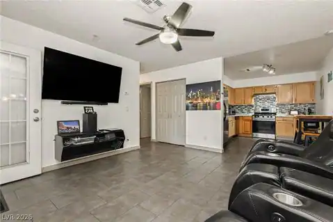 2121 Petersham Court #B, Las Vegas, NV 89108 — photo 3