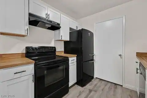 220 Mission Newport Lane #105, Las Vegas, NV 89107 — photo 13