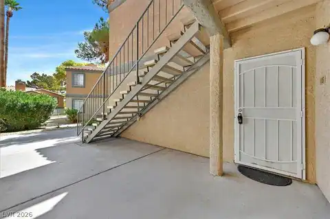 220 Mission Newport Lane #105, Las Vegas, NV 89107 — photo 3