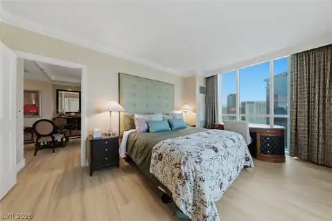 135 E Harmon Avenue #2721, Las Vegas, NV 89109 — photo 16