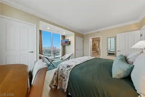 135 E Harmon Avenue #2721, Las Vegas, NV 89109 — photo 17