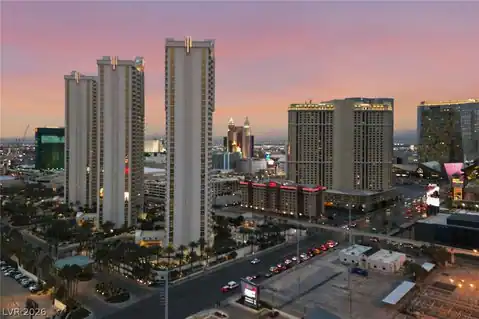 135 E Harmon Avenue #2721, Las Vegas, NV 89109 — photo 40