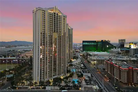 135 E Harmon Avenue #2721, Las Vegas, NV 89109 — photo 41