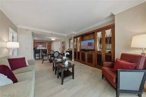 135 E Harmon Avenue #2721, Las Vegas, NV 89109 — photo 5