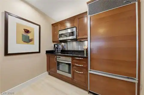 135 E Harmon Avenue #2721, Las Vegas, NV 89109 — photo 9
