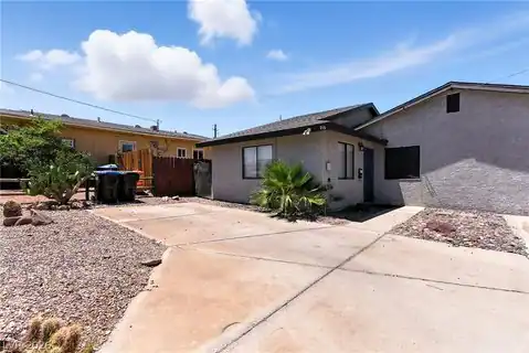 215 Zinc Street #A, Henderson, NV 89015 — photo 2