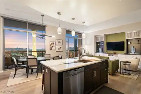 200 W Sahara Avenue #4004, Las Vegas, NV 89102 — photo 49