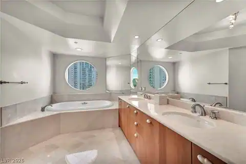 2777 Paradise Road #2304, Las Vegas, NV 89109 — photo 11