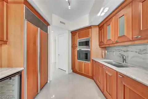 2777 Paradise Road #2304, Las Vegas, NV 89109 — photo 3