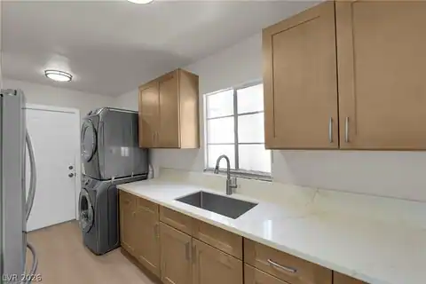 433 N 10th Street, Las Vegas, NV 89101 — photo 10