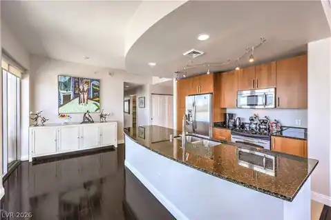 200 W Sahara Avenue #1901, Las Vegas, NV 89102 — photo 3