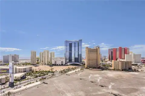 200 W Sahara Avenue #1901, Las Vegas, NV 89102 — photo 7