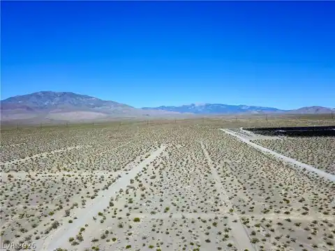 2180 E Simkins Road, Pahrump, NV 89060 — photo 3