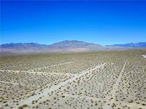 2180 E Simkins Road, Pahrump, NV 89060 — photo 9