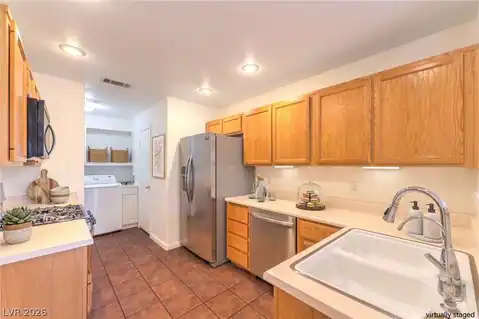 8136 Autumn Star Avenue, Las Vegas, NV 89145 — photo 9