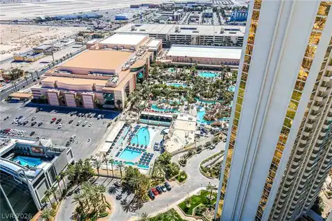 135 E Harmon Avenue #3520, Las Vegas, NV 89109 — photo 16
