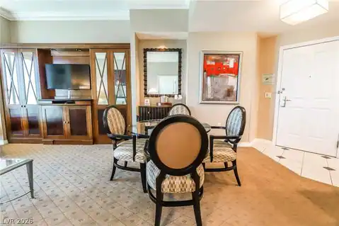 135 E Harmon Avenue #3520, Las Vegas, NV 89109 — photo 4
