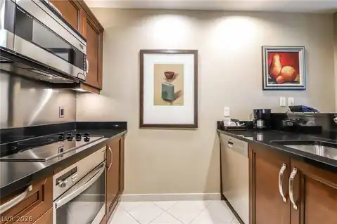 135 E Harmon Avenue #3520, Las Vegas, NV 89109 — photo 8