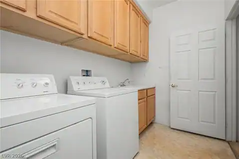 8753 Reef Island Court, Las Vegas, NV 89147 — photo 30