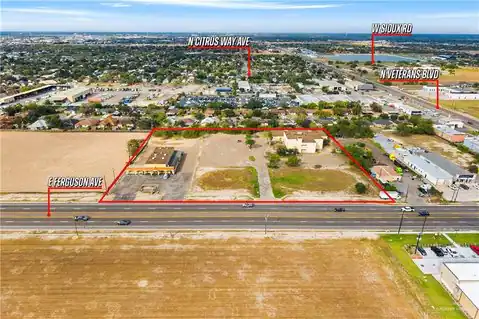 1203 E Ferguson Avenue E, Pharr, TX 78577 — photo 2