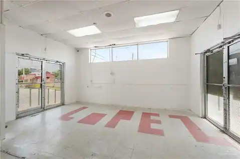 1800 E Van Buren Street, Brownsville, TX 78520 — photo 13